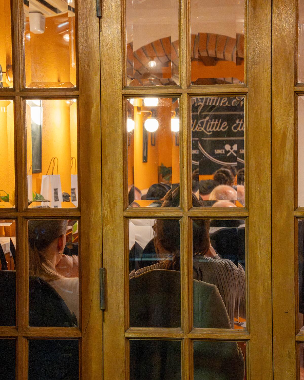 Interior del restaurante Little Italy